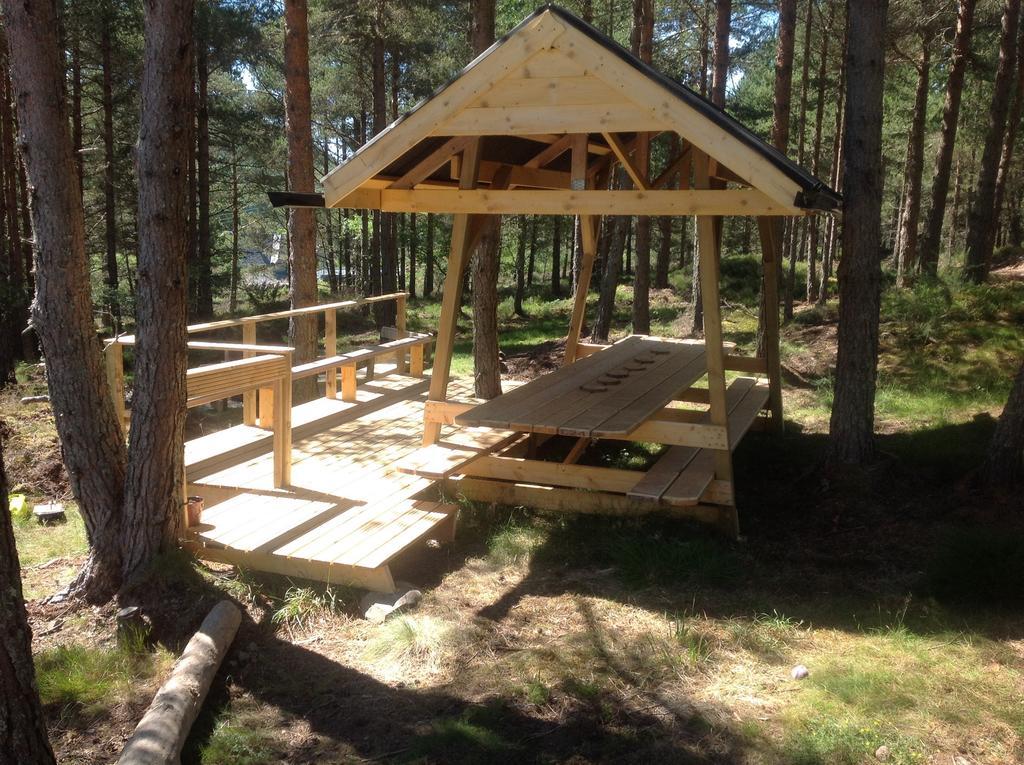 Camping Pod Heaven Brackla Esterno foto
